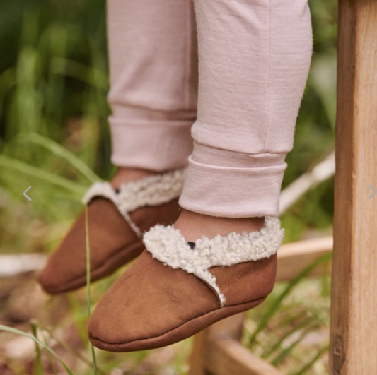 Nature Baby Lambskin Booties Cinnamon